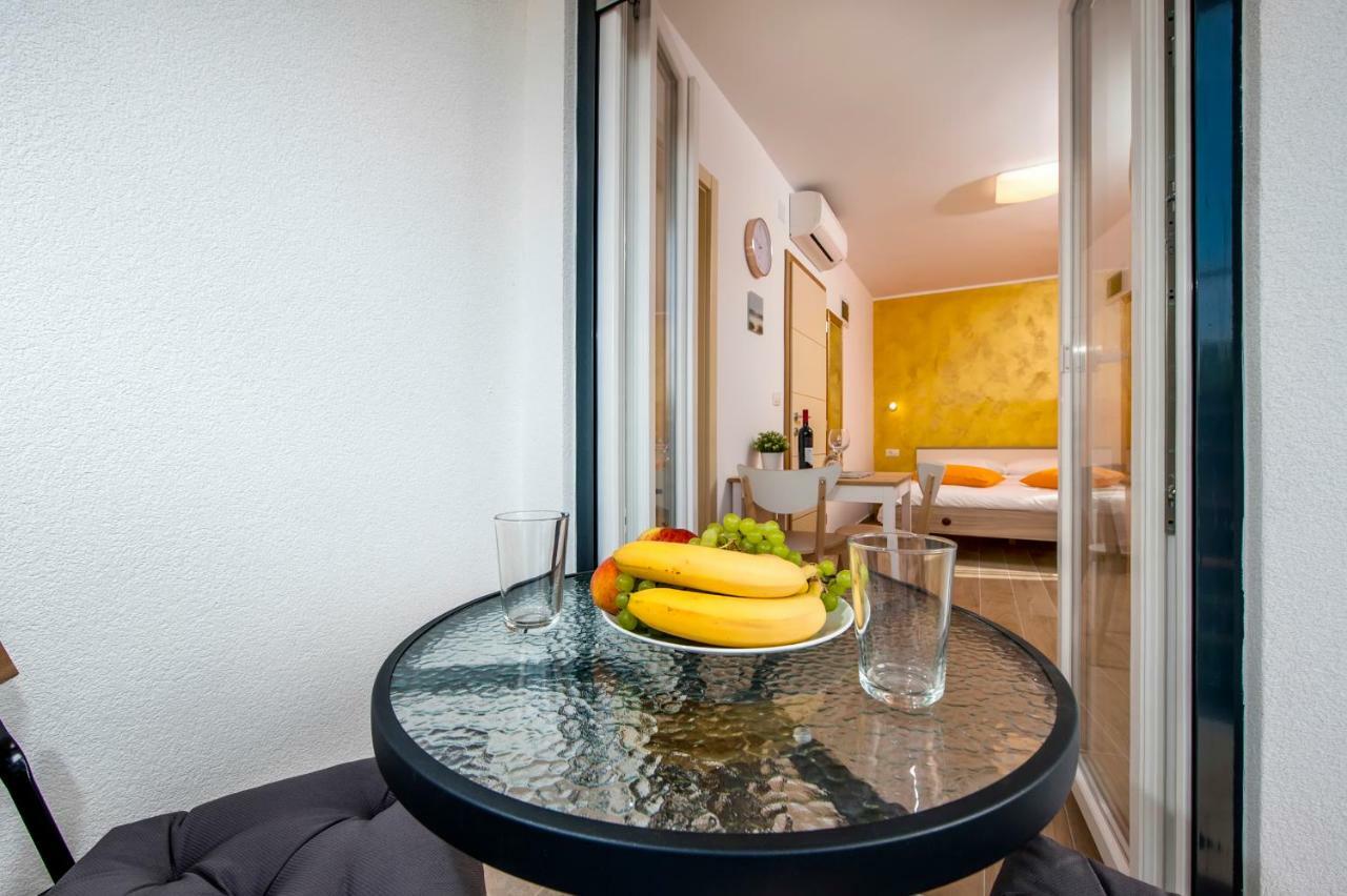 Apartment And Studio Tereza Ровинь Экстерьер фото